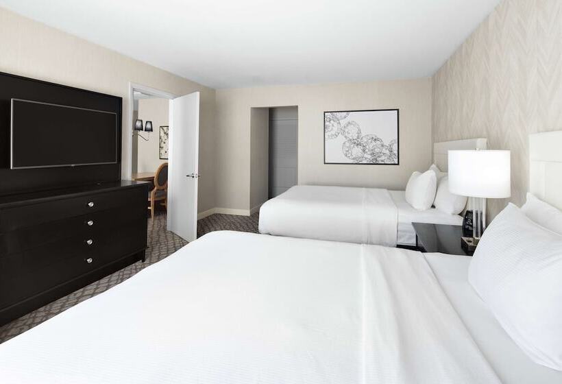 Люкс 2 Спальни, Doubletree Suites By Hilton Charlotte Southpark