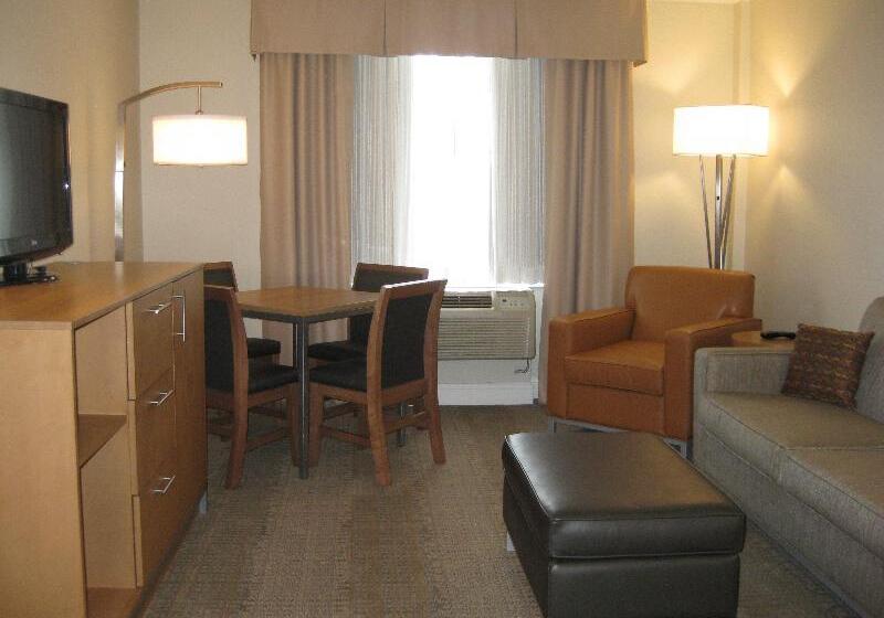 Люкс Кровать Кинг, Holiday Inn Saratoga Springs, An Ihg
