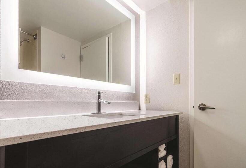 Номер Deluxe, La Quinta By Wyndham Myrtle Beach   N. Kings Hwy