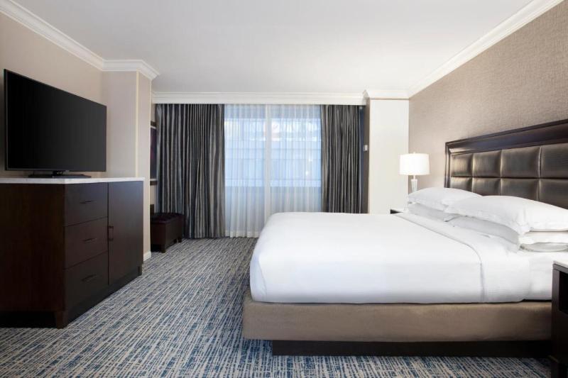 스탠다드 룸 킹사이즈 침대, Hilton Tampa Downtown