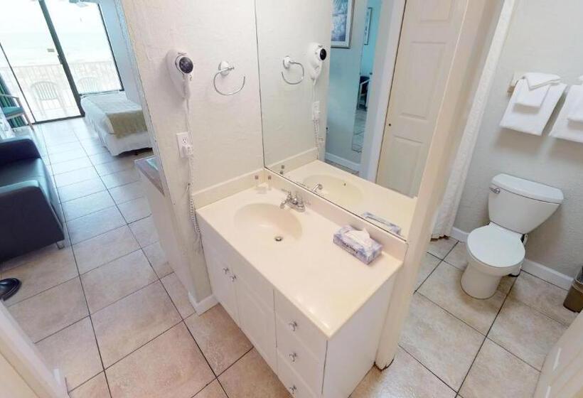 اتاق استاندارد با تخت بزرگ, Island Inn Beach Resort