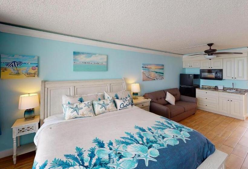 سوئیت با تخت بزرگ, Island Inn Beach Resort