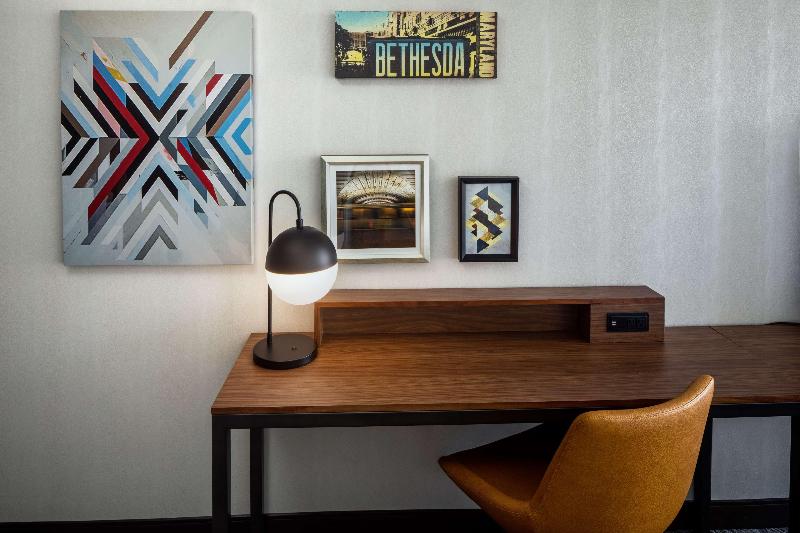 스탠다드 룸 킹사이즈 침대, The Bethesdan Hotel, Tapestry Collection By Hilton