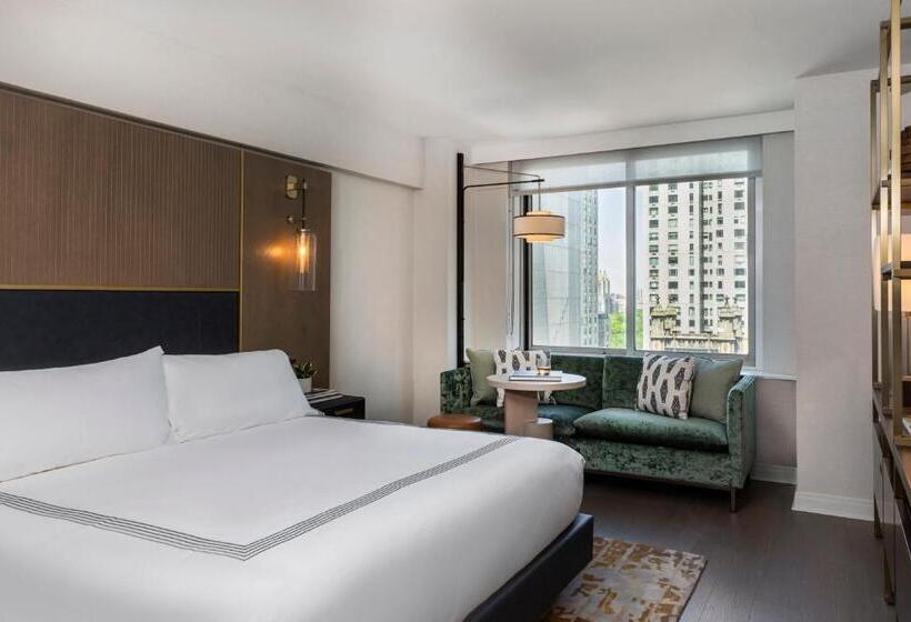 اتاق استاندارد با تخت بزرگ برای معلولان, Thompson Central Park New York, By Hyatt