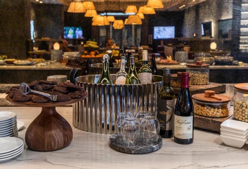اتاق استاندارد با 2 تخت دوبل, Thompson Central Park New York, By Hyatt