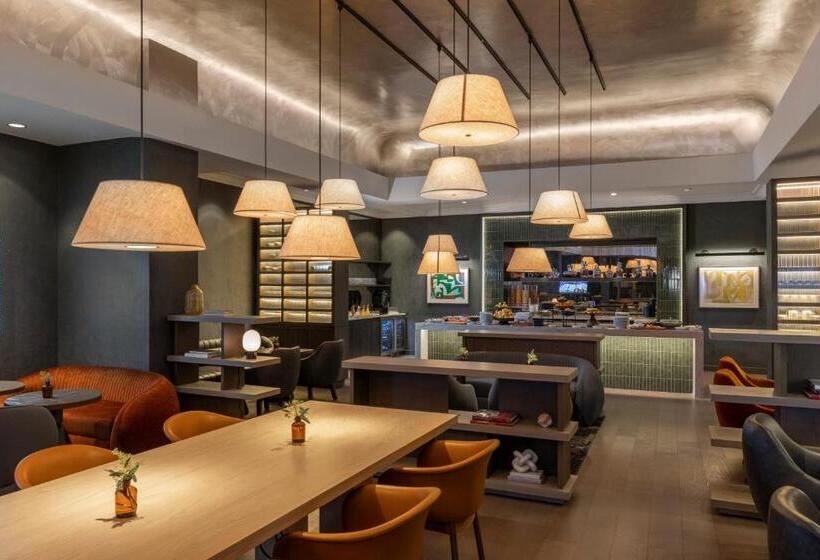 سوییت, Thompson Central Park New York, By Hyatt