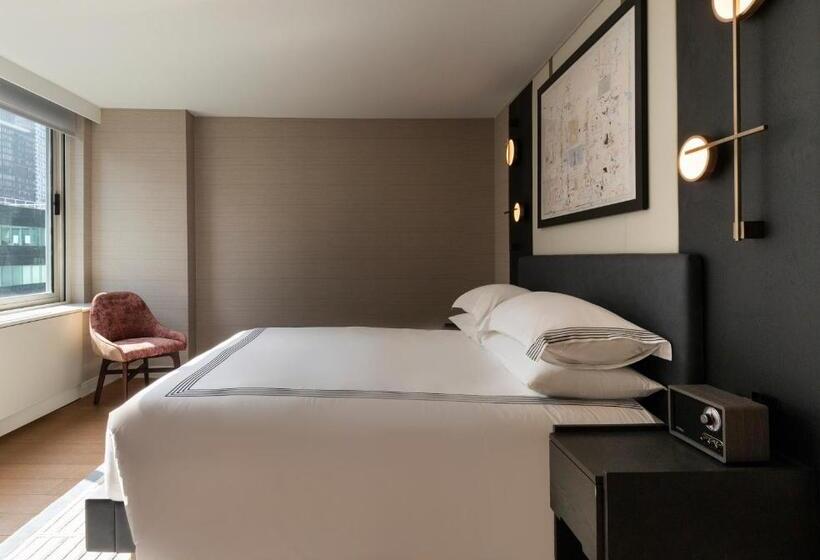 سوئیت برای معلولان, Thompson Central Park New York, By Hyatt
