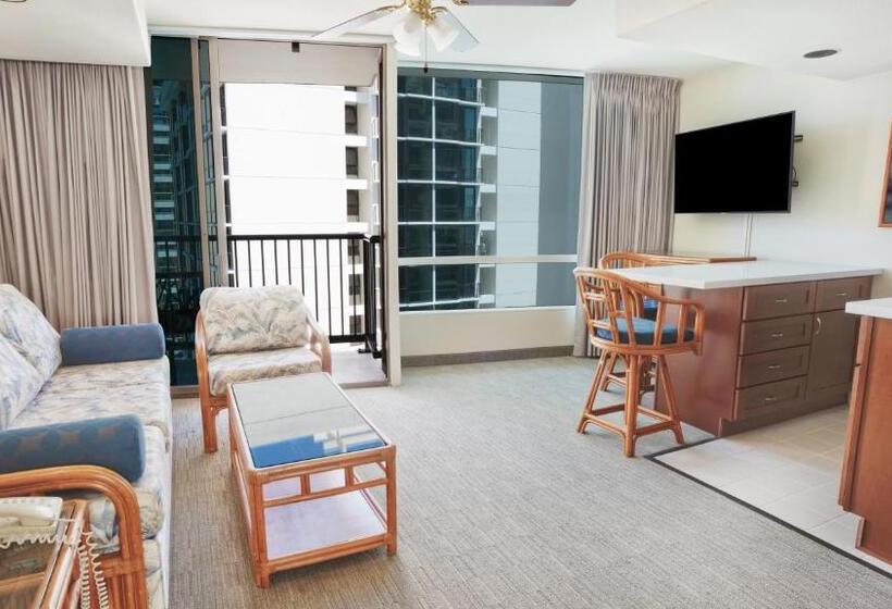 سوییت, Imperial Hawaii Resort