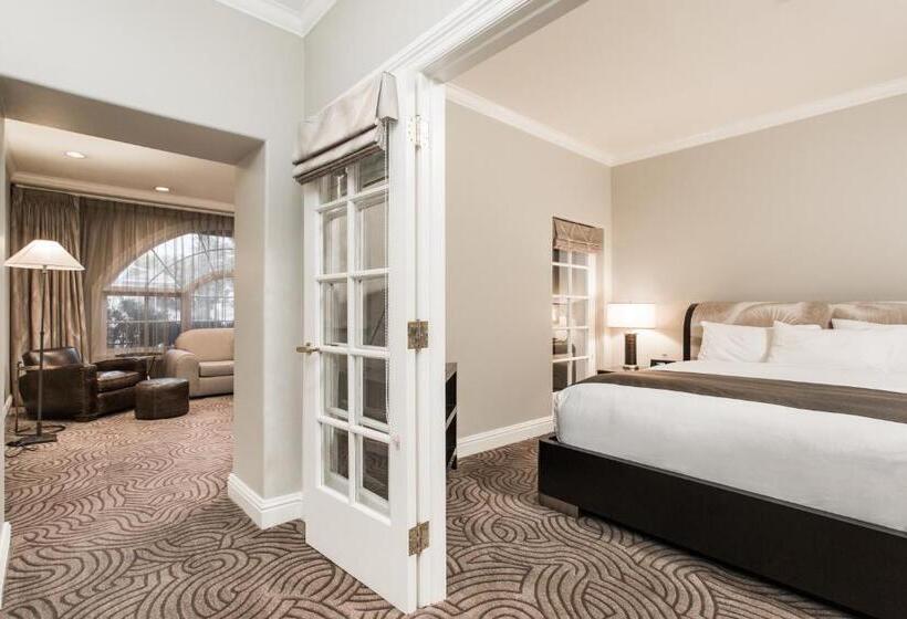 Люкс Deluxe Кровать Кинг, Montecito Inn