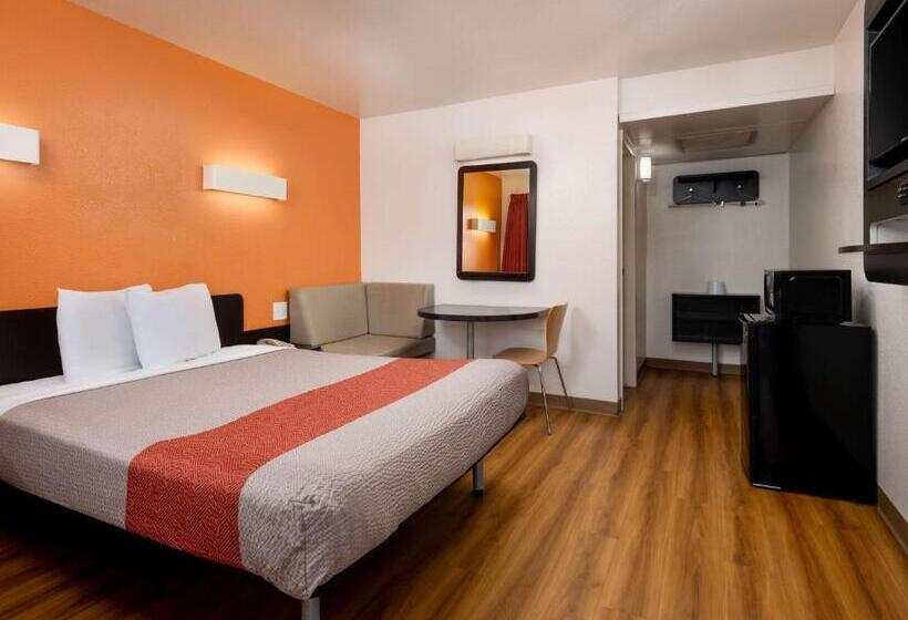 Номер Deluxe, Motel 6 Pismo Beach, Ca
