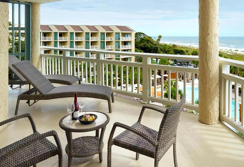 Deluxe Suite King-Size Franciággyal, Omni Hilton Head Oceanfront Resort