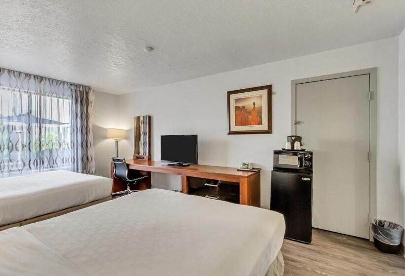 Номер Стандарт, Clarion Inn Salt Lake City Airport