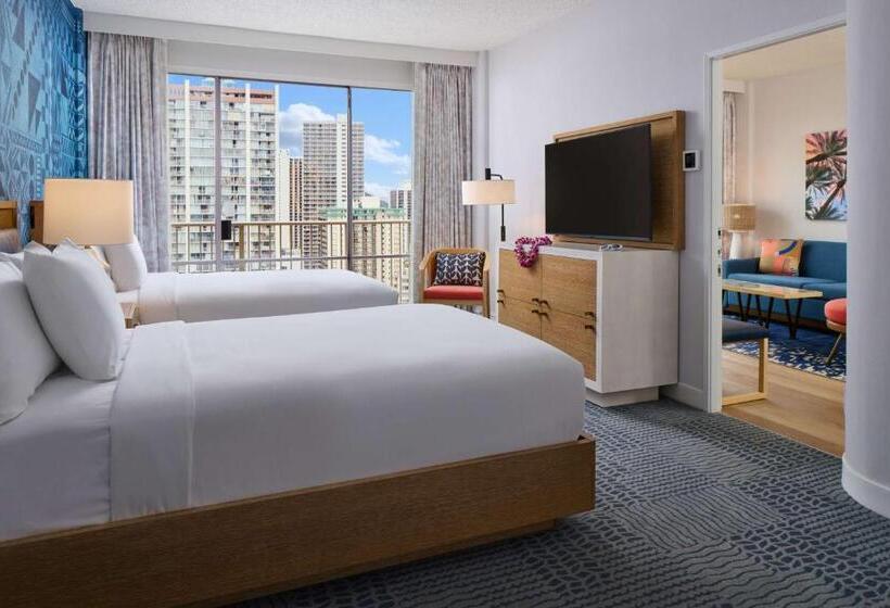 Люкс Боковой Вид на Море, Outrigger Waikiki Paradise