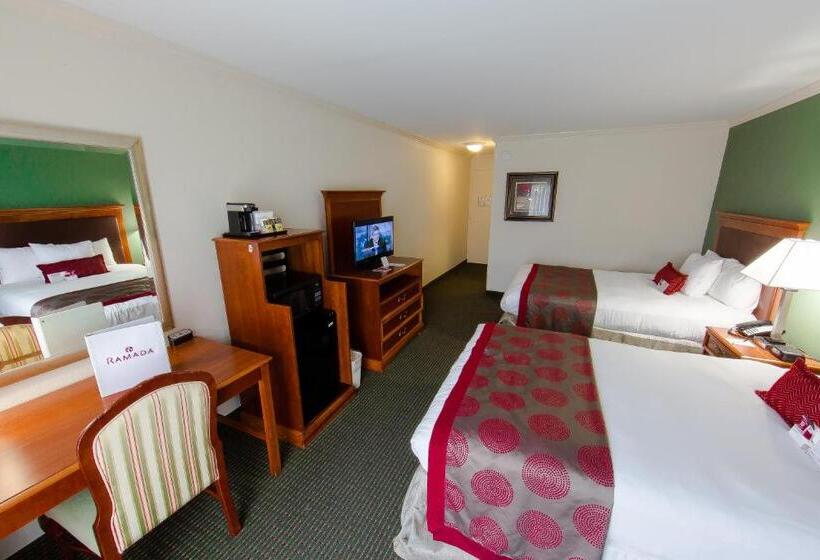 Habitació Estàndard, Ramada By Wyndham Houston Intercontinental Airport East