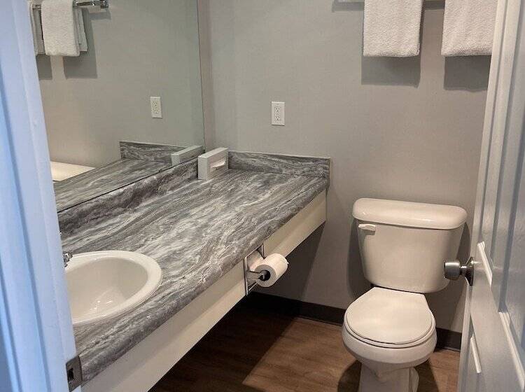 Номер Deluxe, Seabird Lodge Fort Bragg