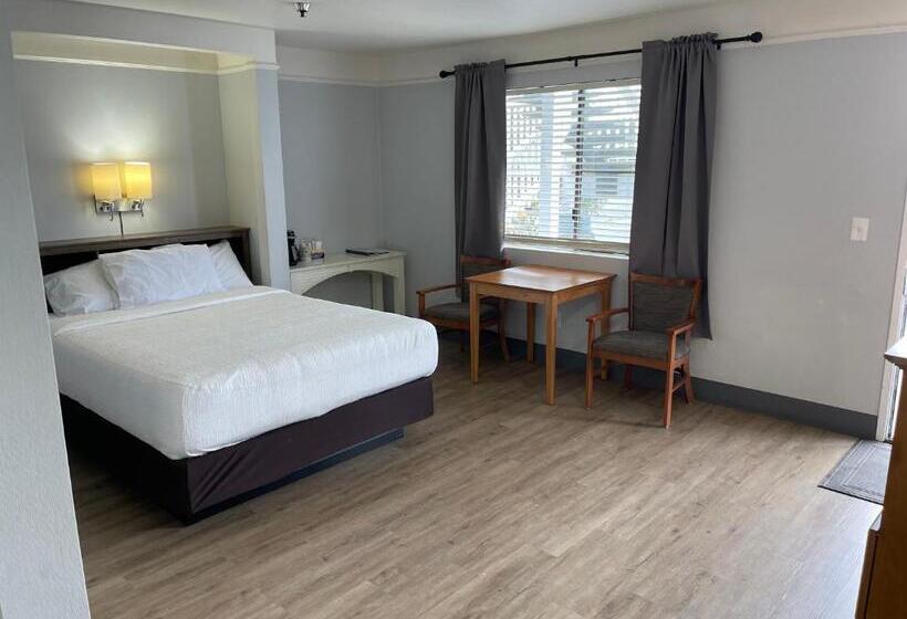 Номер Deluxe, Seabird Lodge Fort Bragg