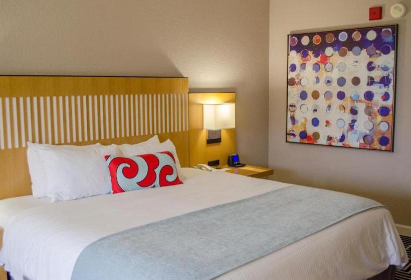 اتاق استاندارد با تخت بزرگ, Wyndham Orlando Resort International Drive
