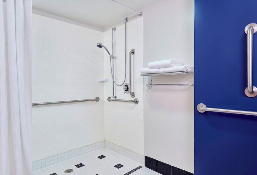 Pokój Standard 2 Łóżka Małżeńskie, Fairfield Inn Suites Indianapolis Downtown