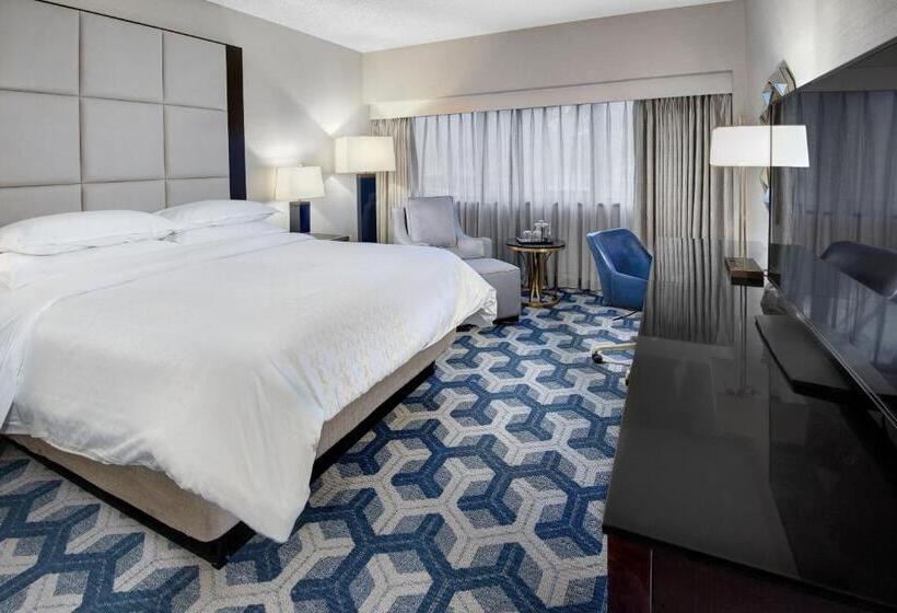 스탠다드 룸 킹사이즈 침대, Sheraton Eatontown