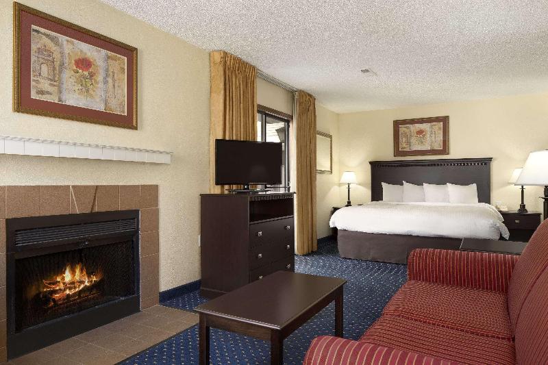Suite Kingsize Bett, Hawthorn Extended Stay By Wyndham Fort Wayne