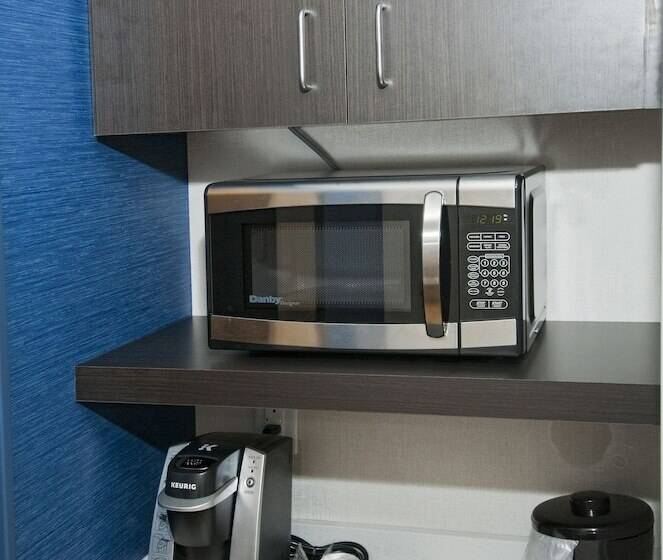 Люкс, Holiday Inn Express & Suites Johnstown, An Ihg