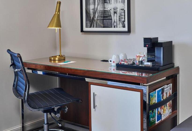 Habitació Deluxe Llit King, Le Méridien Indianapolis