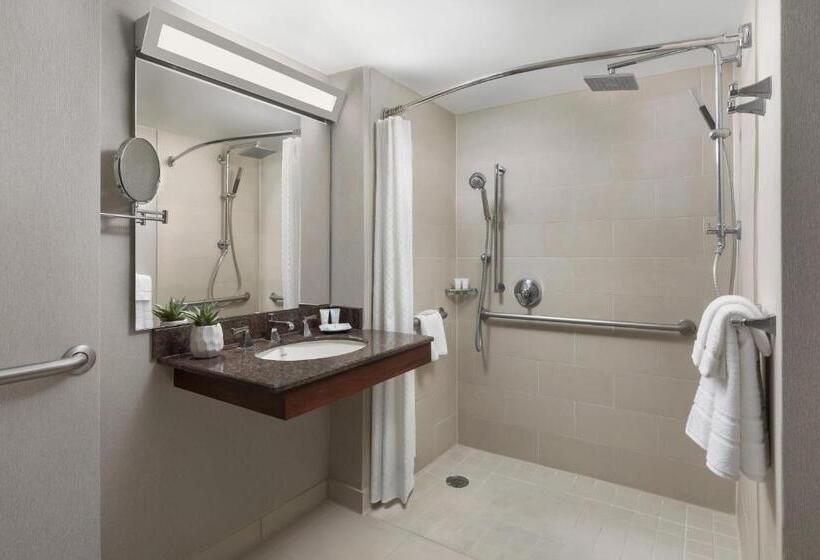 Стандартный Номер Кровать Кинг, The Westin Long Beach