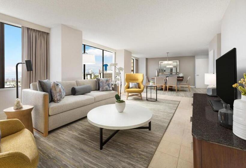 Президентский Люкс, The Westin Long Beach