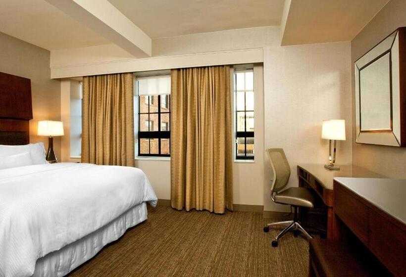 Номер Стандарт Кровать Кинг Адаптированный для Инвалидов, The Westin Portland Harborview