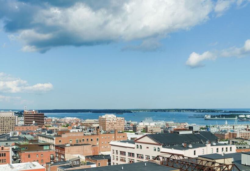 Номер Стандарт 2 Двуспальные Кровати, The Westin Portland Harborview