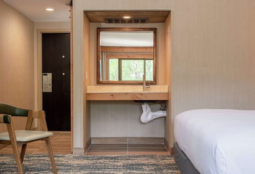 Номер Стандарт Двуспальная Кровать, Doubletree By Hilton Hotel Missoula   Edgewater