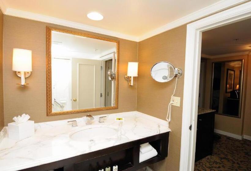 Номер Executive Кровать Кинг, Intercontinental Kansas City At The Plaza, An Ihg