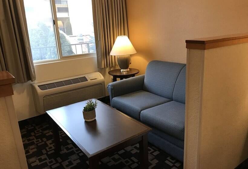 סוויטה, Morningglory Inn & Suites