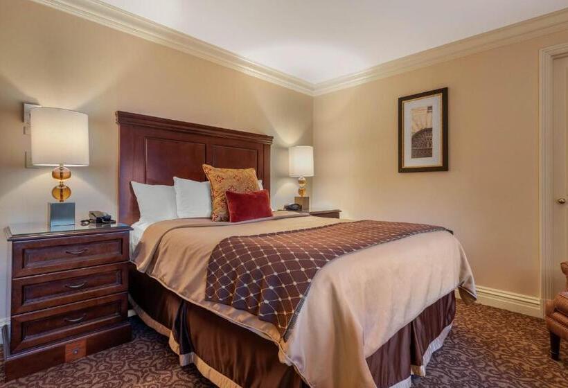 Номер Deluxe, Omni William Penn