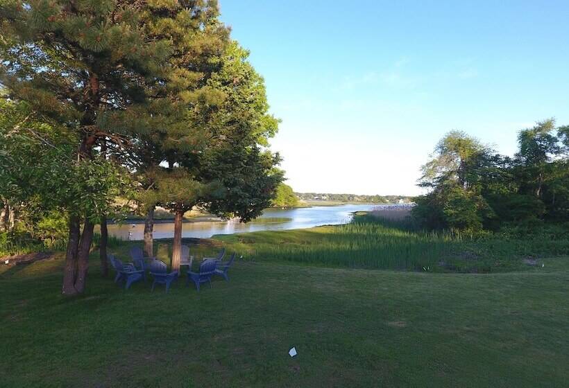 Номер Стандарт, The Tidewater Inn   Cape Cod