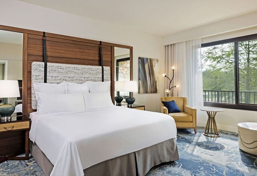 Номер Стандарт Двуспальная Кровать, The Woodlands Resort, Curio Collection By Hilton