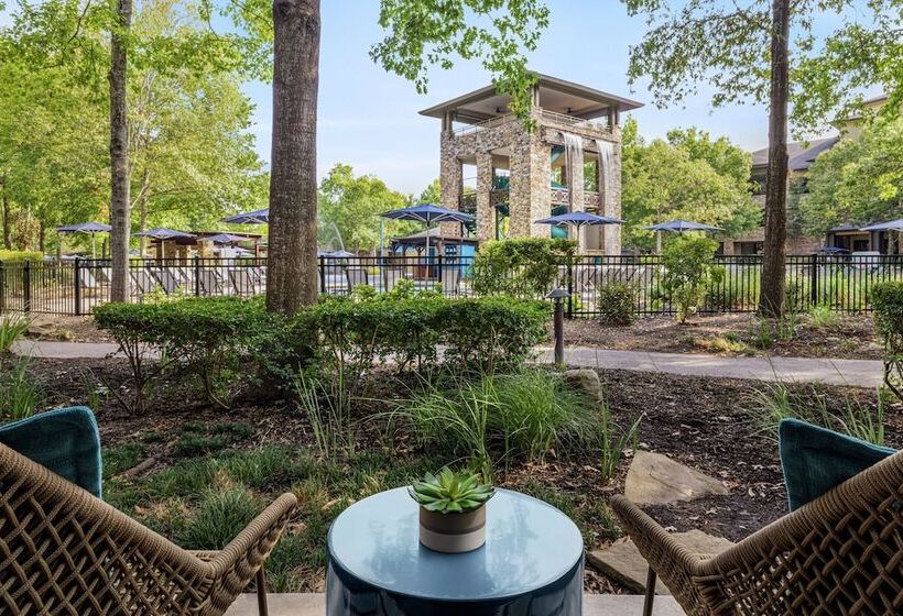 Номер Стандарт 2 Двуспальные Кровати, The Woodlands Resort, Curio Collection By Hilton