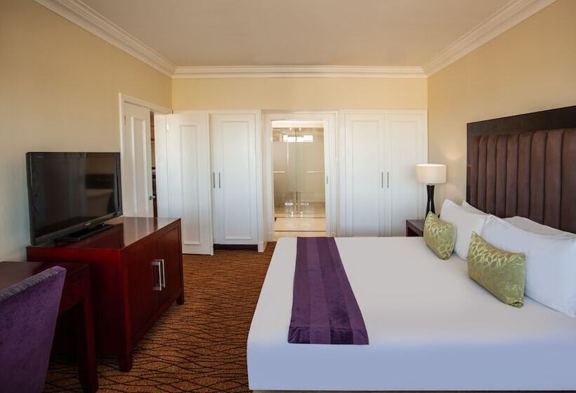 سوئیت پرزیدنت, Avani Windhoek Hotel & Casino