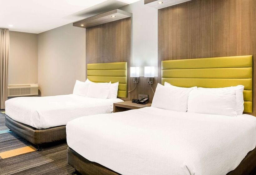Номер Стандарт 2 Двуспальные Кровати, Rodeway Inn Near Melrose Ave