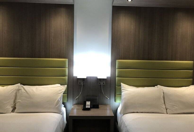 Номер Стандарт 2 Двуспальные Кровати, Rodeway Inn Near Melrose Ave