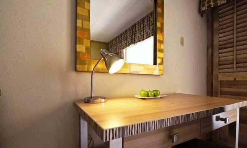 سوئیت جونیور با چشم‌انداز, Accra Beach Hotel & Spa