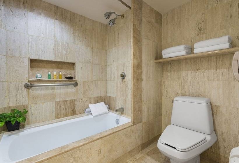 Suite Pat King, Grand Fiesta Americana Coral Beach Cancun - All Inclusive