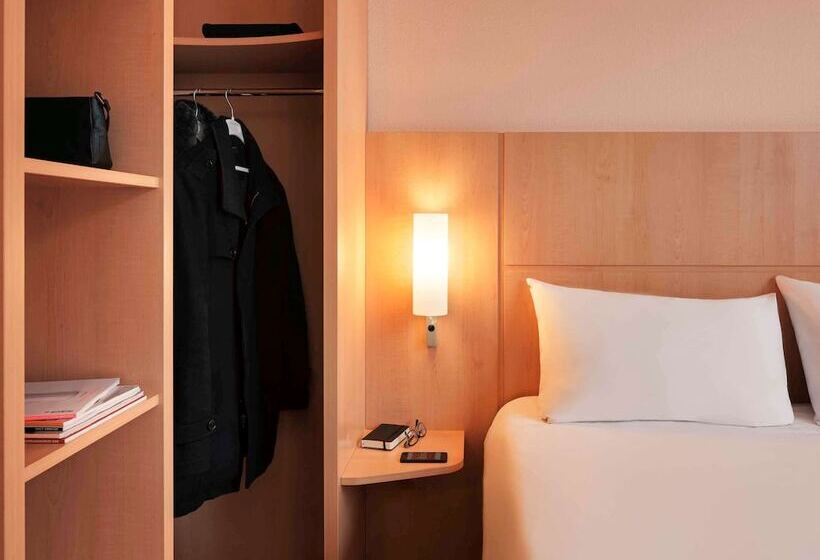 Номер Стандарт Двуспальная Кровать, Ibis Hotel Nürnberg Altstadt