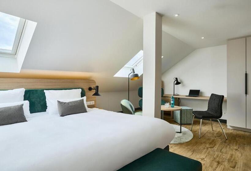 Люкс 3 Спальни, June Six Hotel Hannover City