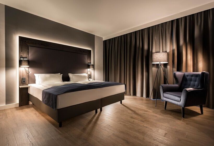 سوییت, Holiday Inn Berlin City West, An Ihg