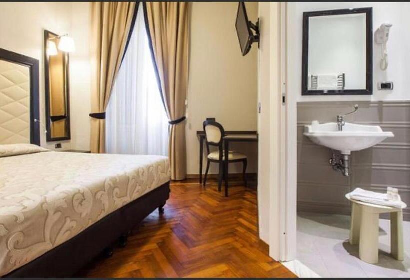 Economy Room, Lombardia