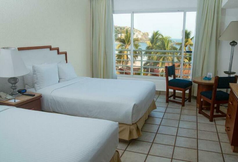 Habitación Superior Vista Mar, Emporio Ixtapa   With Optional All Inclusive