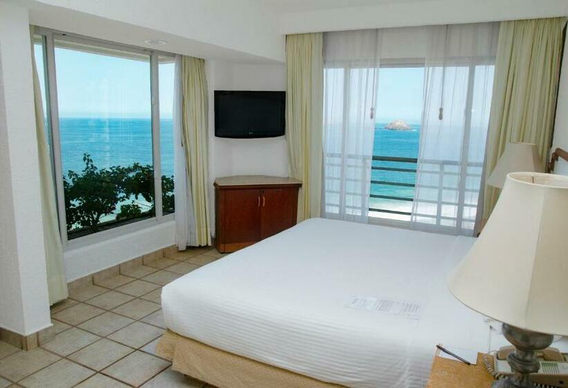 Suite Cama King, Emporio Ixtapa   With Optional All Inclusive