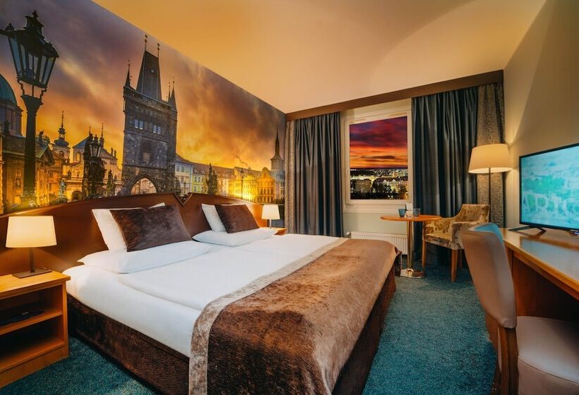 Номер Executive, Plaza Prague Hotel   Czech Leading Hotels