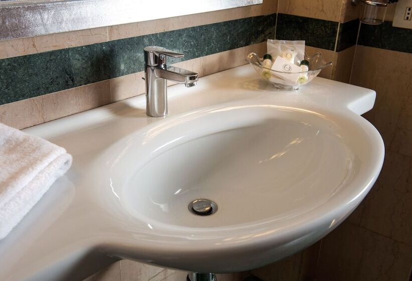 Quarto Estandar Individual, Santa Costanza By Omnia Hotels